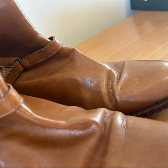 Gucci Men’s Leather Ankle Strap Boots - Picture 7 of 11